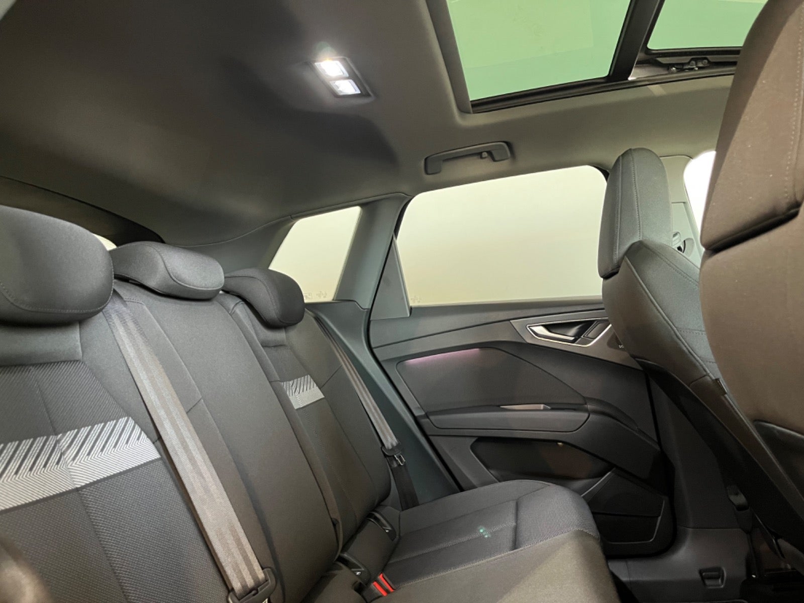 Audi Q4 e-tron Advanced