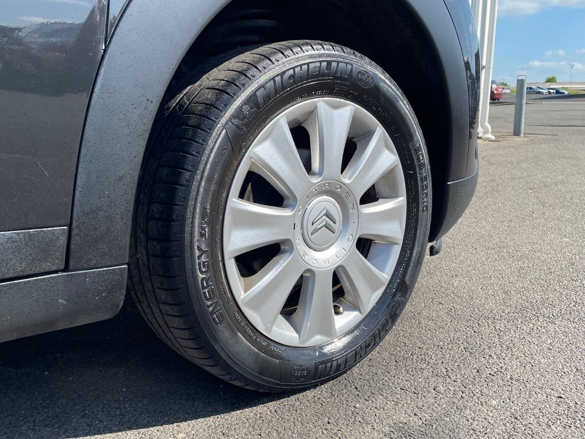 Billede af Citroën C4 Cactus 1,5 BlueHDi 100 Platinum LTD