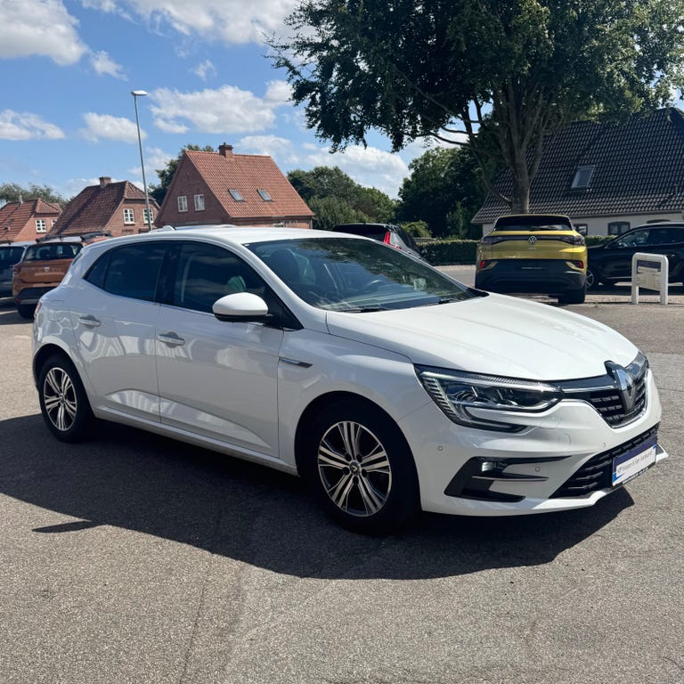 Renault Megane IV E-Tech Intens