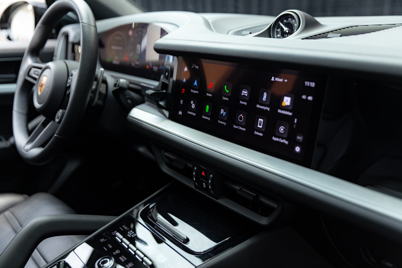 Gallery image 17 of 18