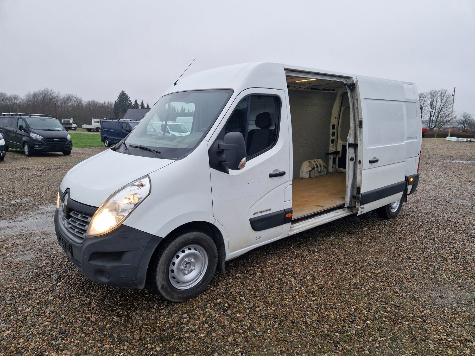 Billede af Renault Master III T35 2,3 dCi 165 L3H2 Kassevogn
