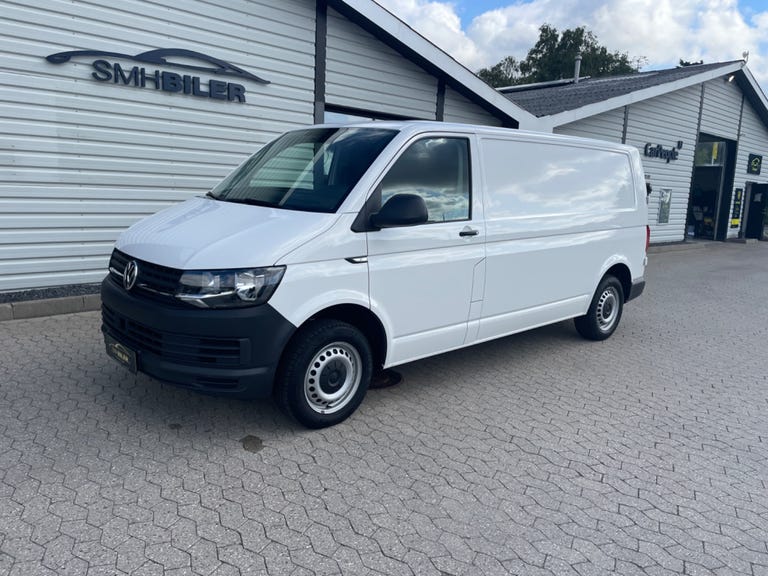 VW Transporter TDi 150 Kassevogn DSG lang