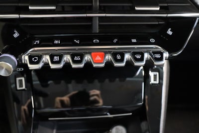 Peugeot 208 PureTech 100 Supreme Sport