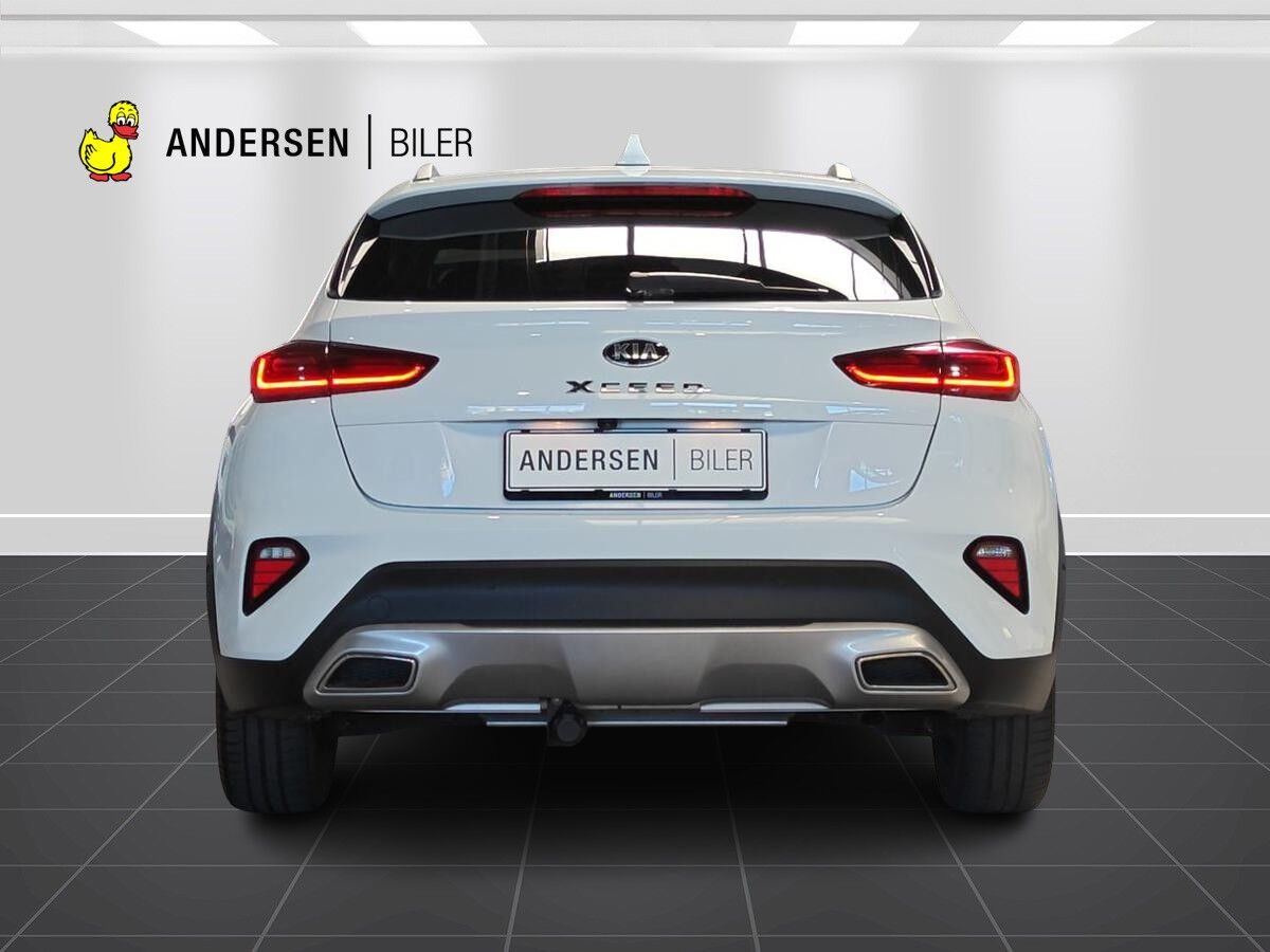 Kia XCeed PHEV Upgrade Intro DCT