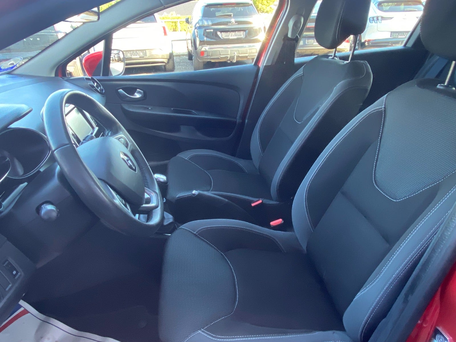 Billede af Renault Clio IV 1,5 dCi 90 Zen Sport Tourer