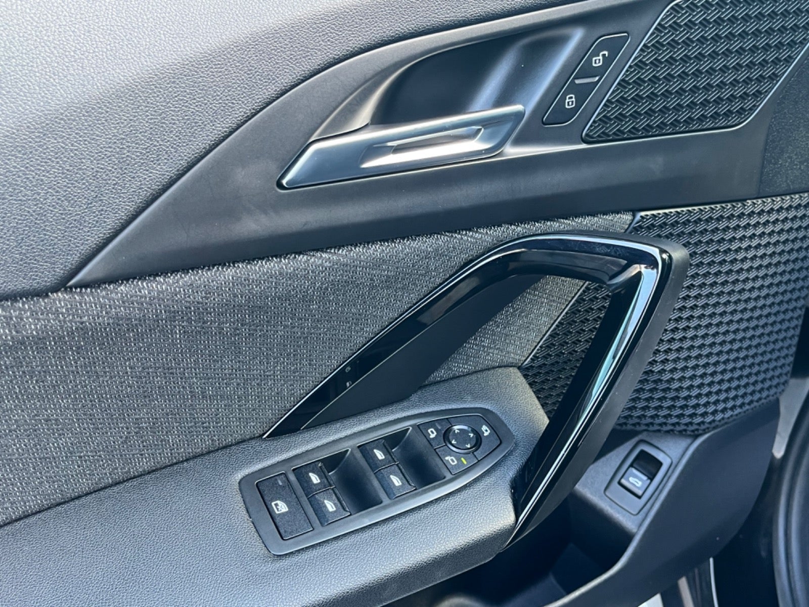 Billede af BMW iX1 xDrive30 Charged