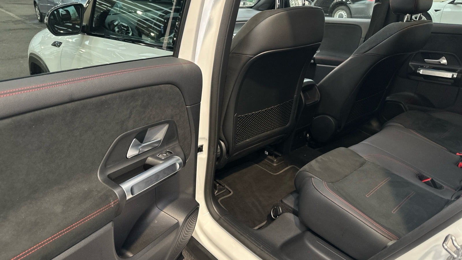 Mercedes EQB300 AMG Line 4Matic