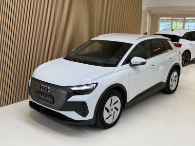 Audi Q4 e-tron Attitude