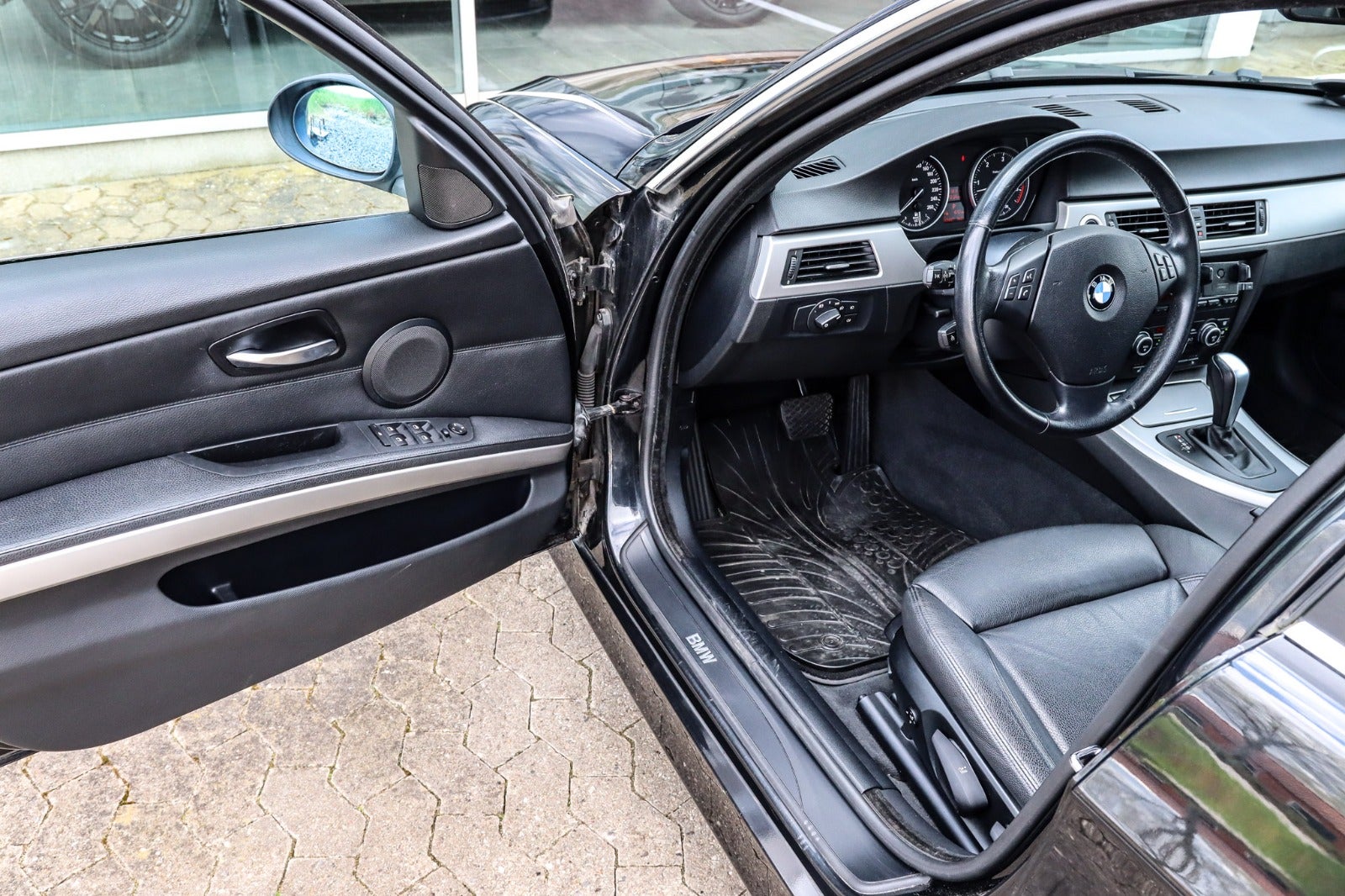Billede af BMW 325d 3,0 Touring Steptr.