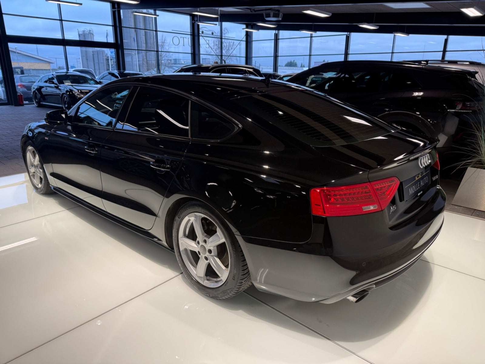 Billede af Audi A5 1,8 TFSi 144 S-line Sportback Multitr.
