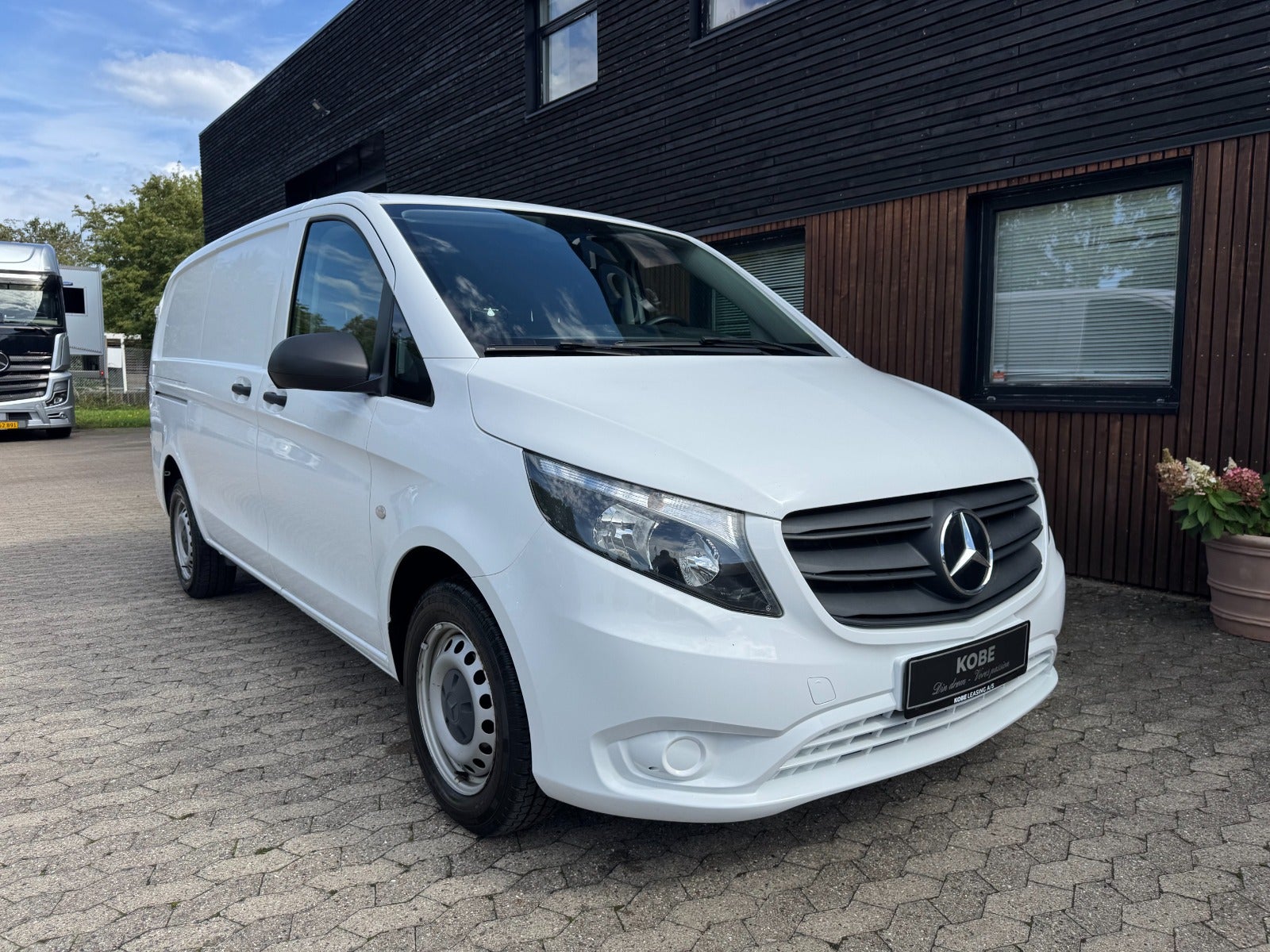 Mercedes Vito 114 CDi Kassevogn aut. L RWD – billede 1