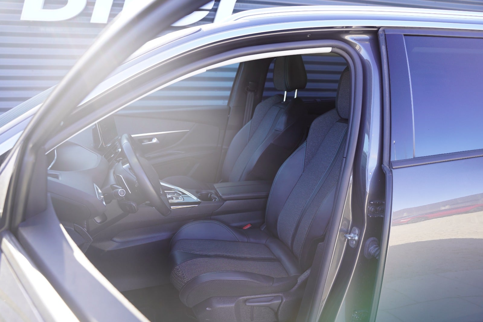 Billede af Peugeot 5008 1,5 BlueHDi 130 Allure Pack EAT8 7prs