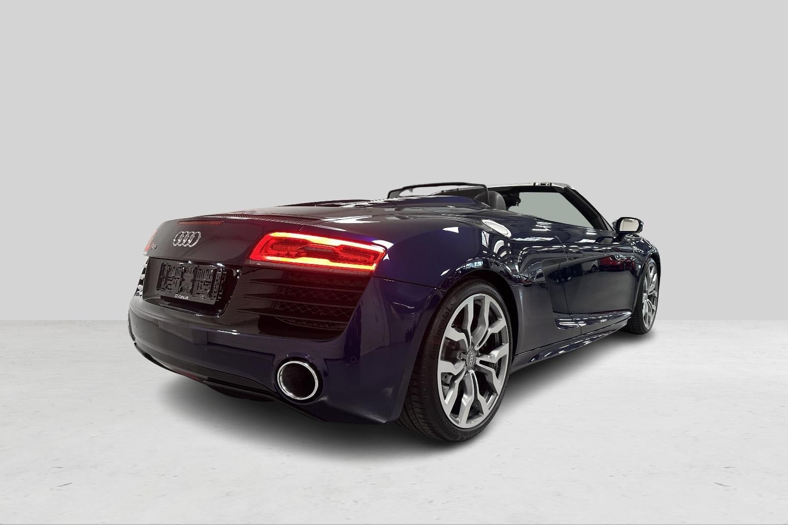 Audi R8 5,2 FSi Spyder quattro