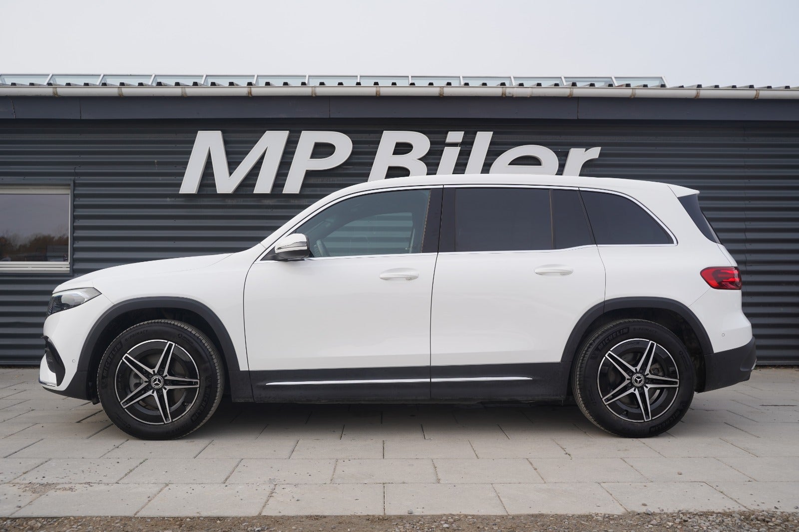 Billede af Mercedes EQB250+  AMG Line