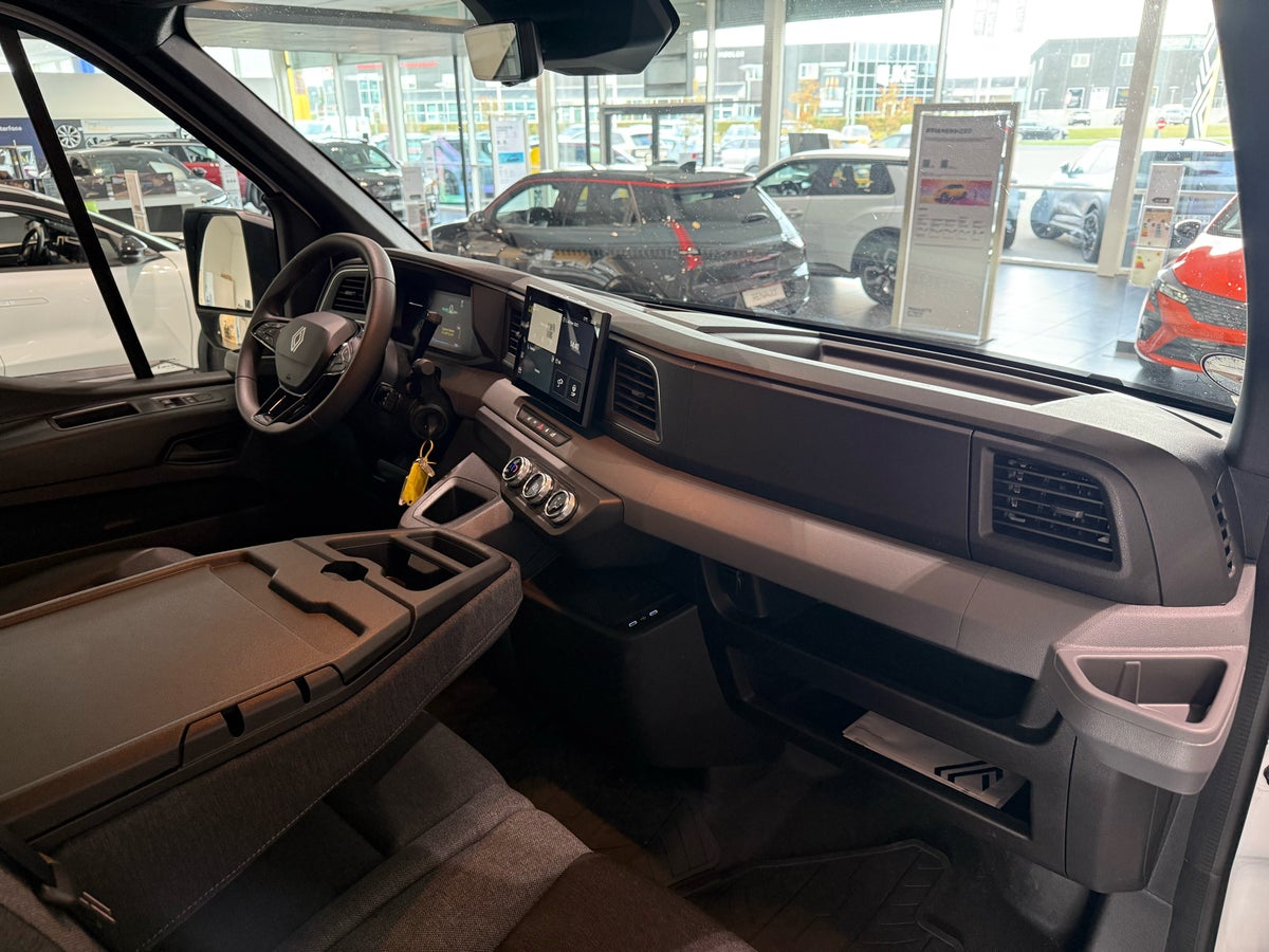 Renault Master V T35 E-Tech L2H2 Kassevogn billede 8