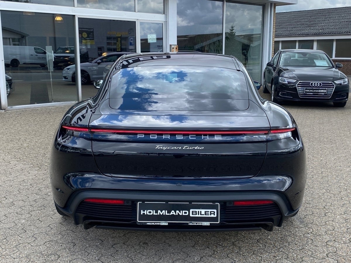 Porsche Taycan Turbo Performance+