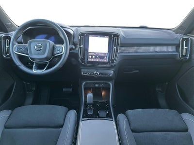 Volvo EX40 Extended Range Black Edition billede 3