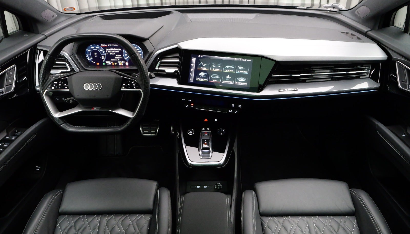 Audi Q4 e-tron S-line quattro
