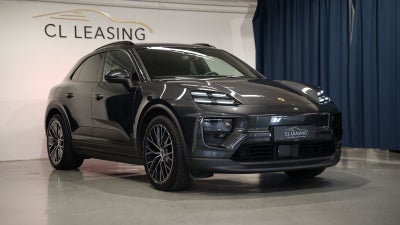 Porsche Macan 4   5d