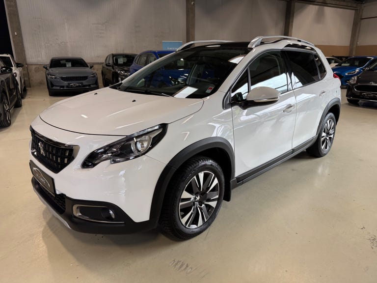 Peugeot 2008 PureTech 110 Prestige Sky