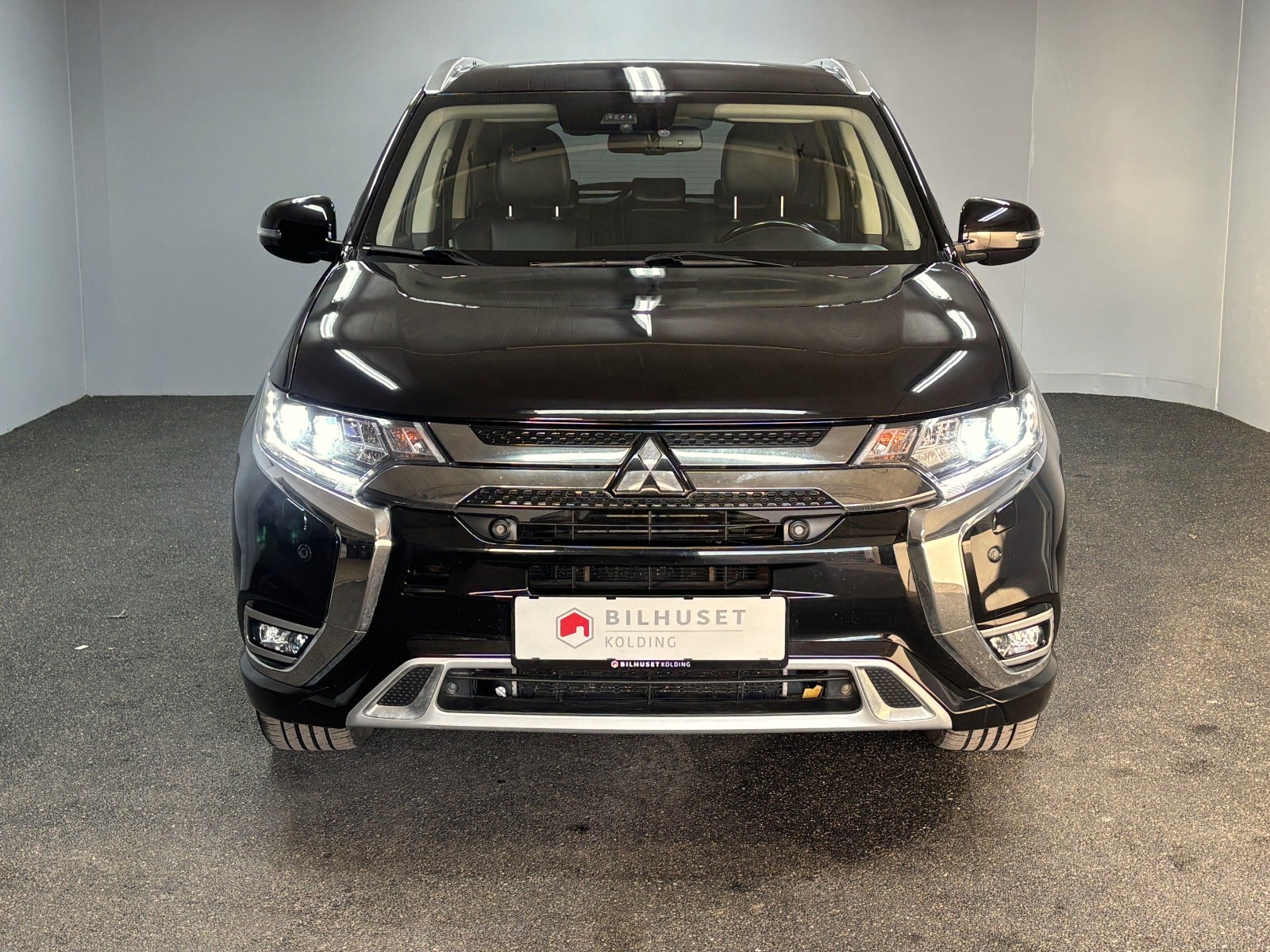 Billede af Mitsubishi Outlander 2,4 PHEV Intense CVT 4WD