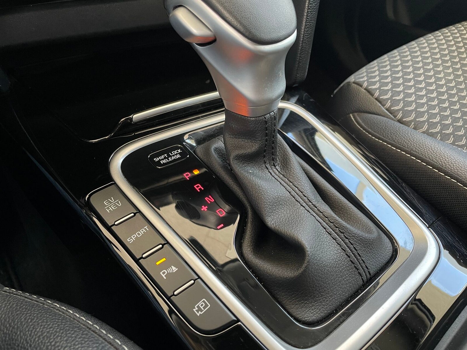 Kia Ceed PHEV Upgrade SW DCT