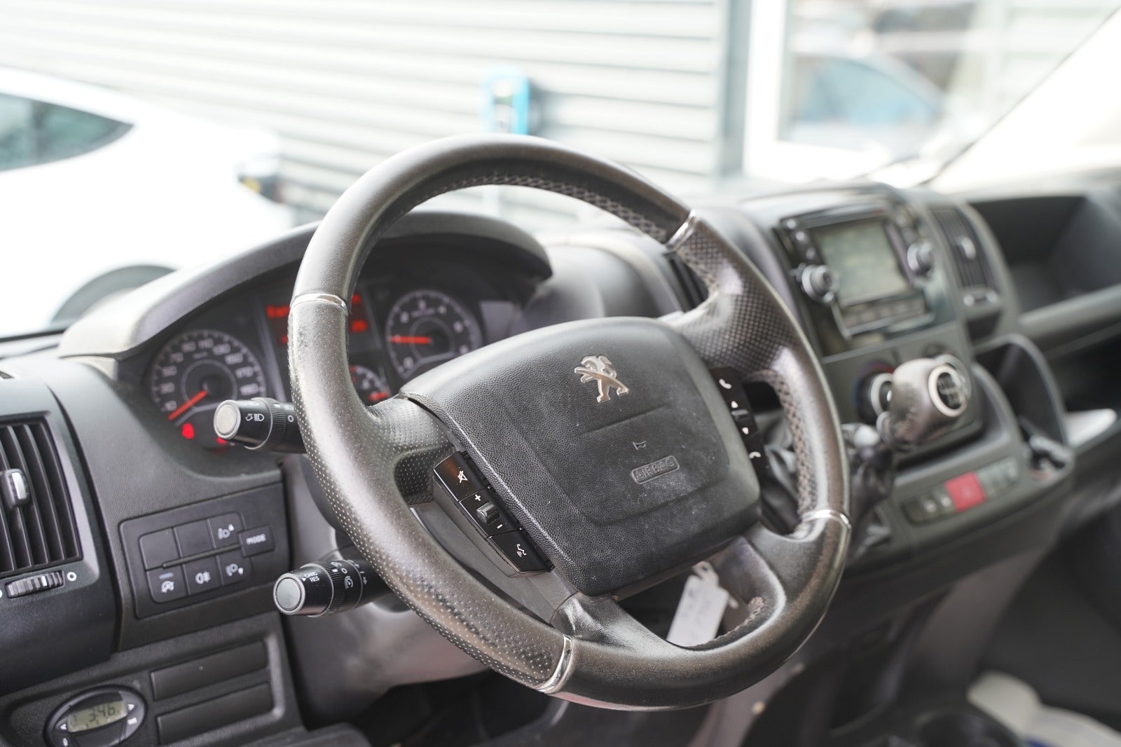 Billede af Peugeot Boxer 330 2,0 BlueHDi 130 L2H2