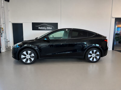 Tesla Model Y Long Range RWD