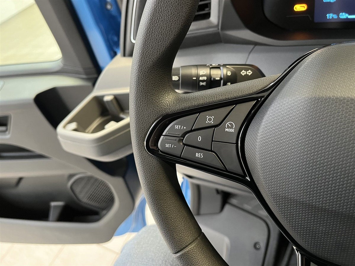 Renault Master V T35 E-Tech L2H2 Kassevogn Tekno billede 16