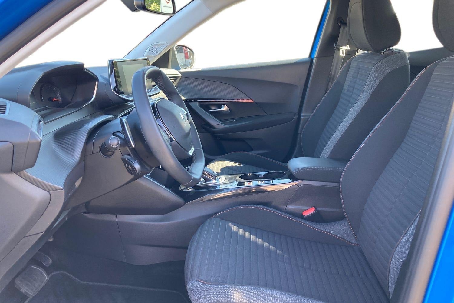 Billede af Peugeot 2008 1,2 PureTech 130 Selection EAT8