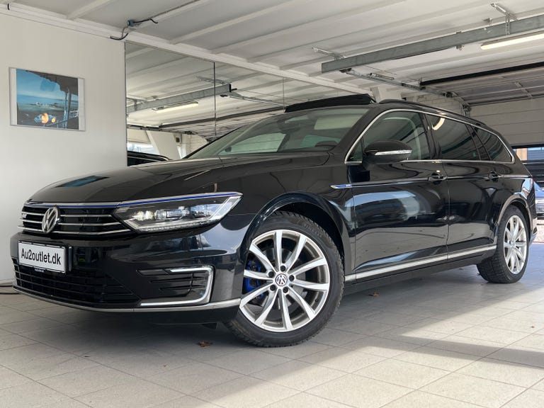 VW Passat GTE Variant DSG