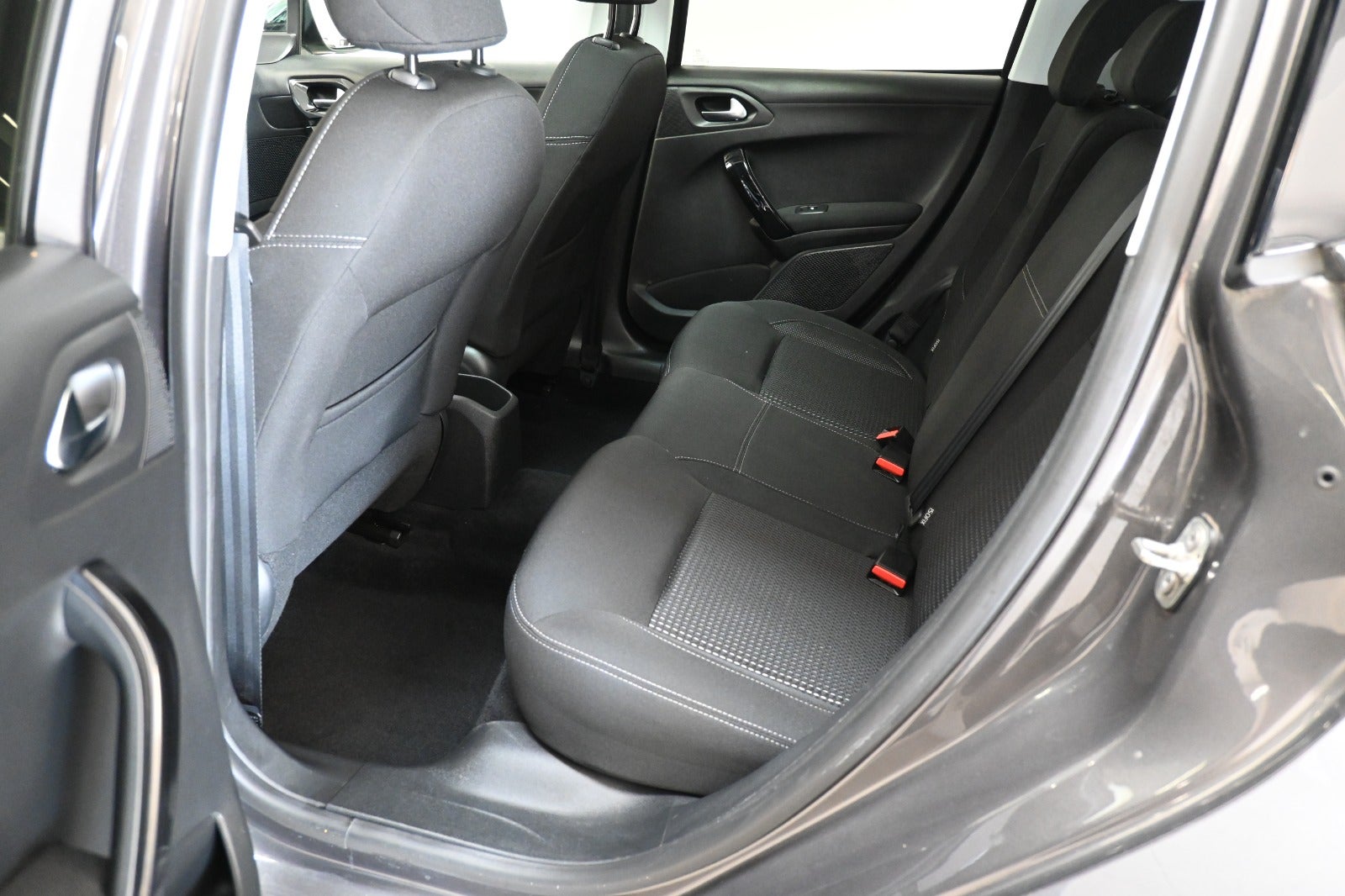 Peugeot 208 PureTech 82 Exclusive+