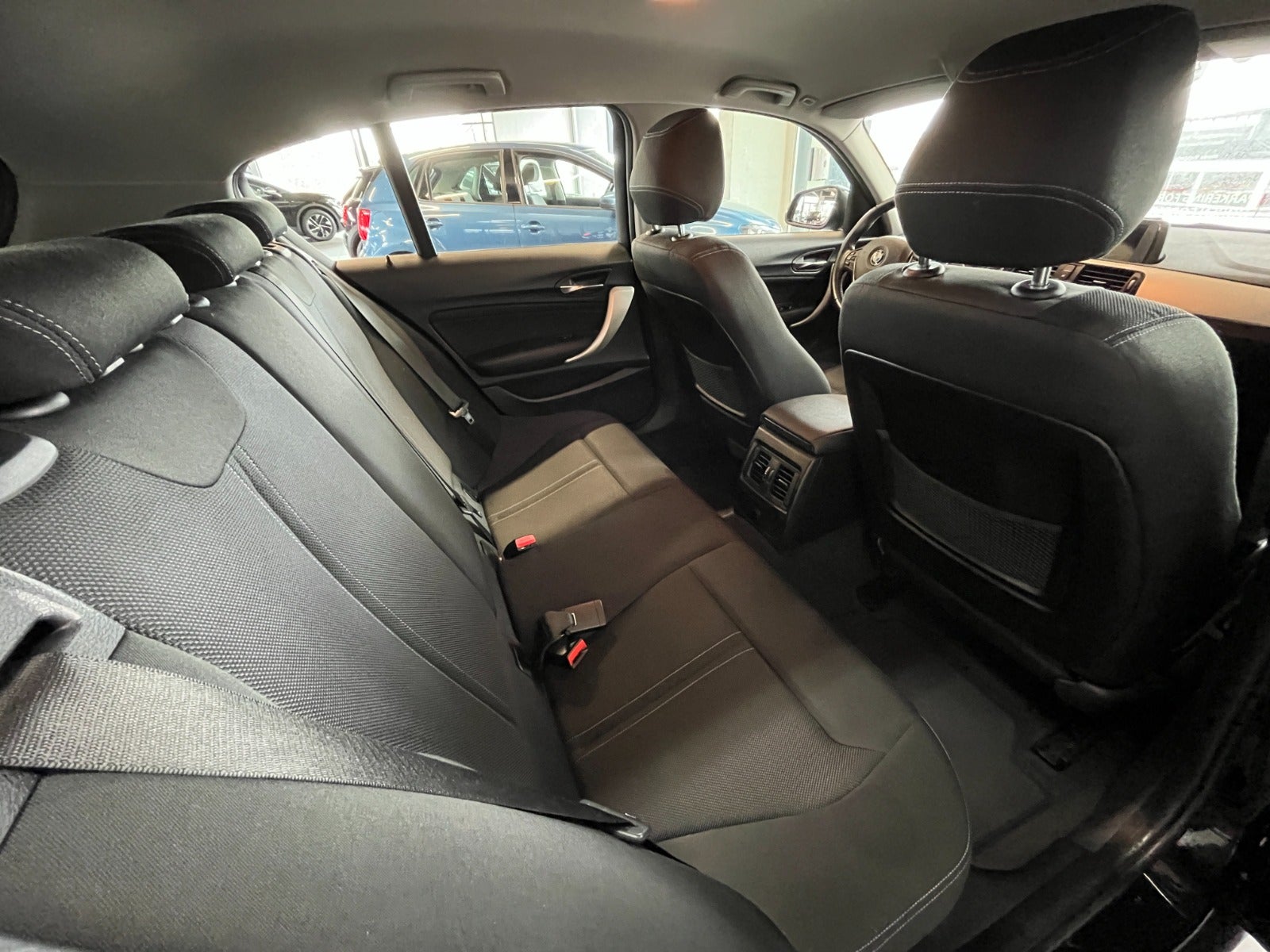 Billede af BMW 118i 1,5 Connected aut.