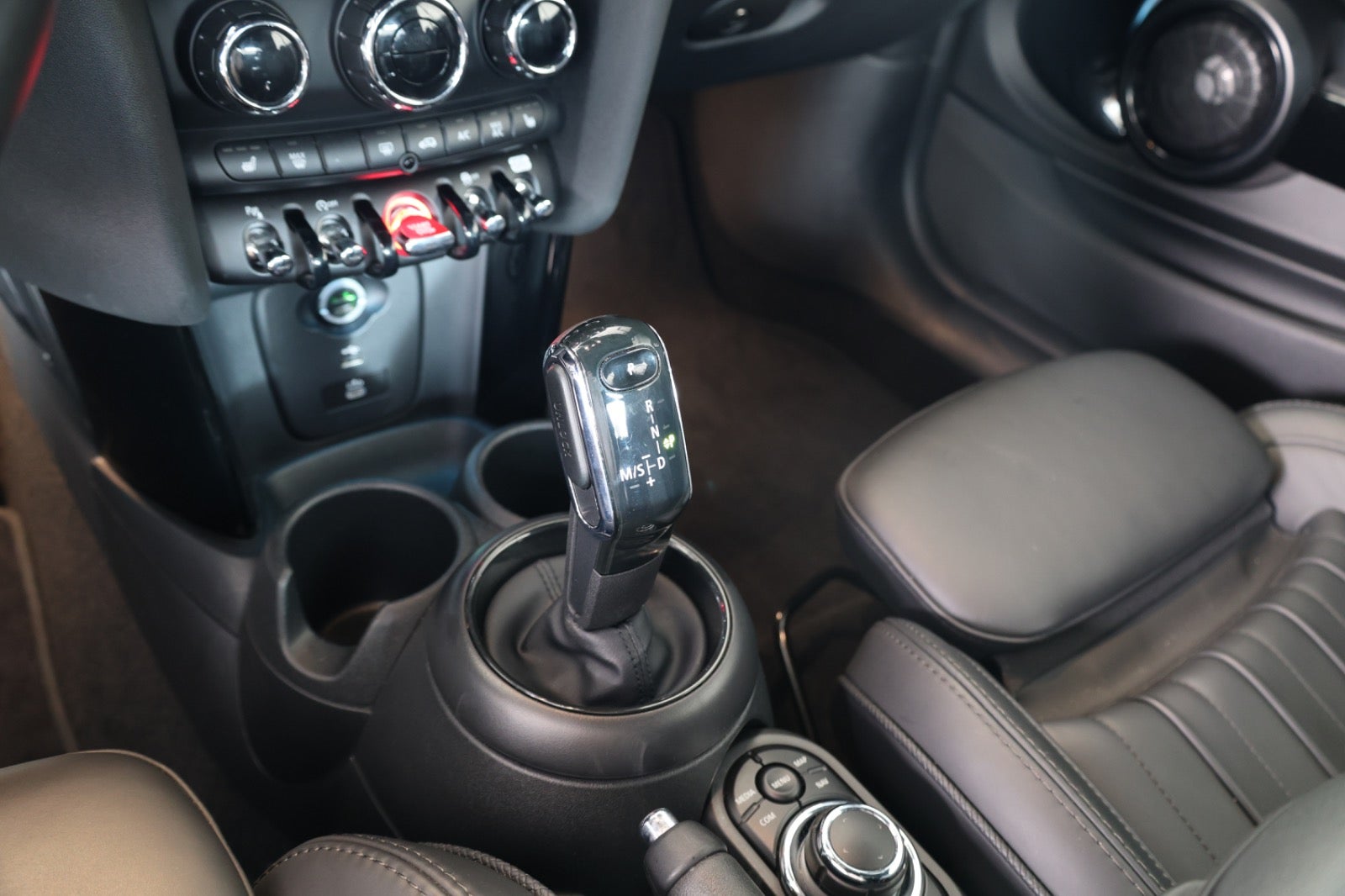 MINI Cooper S 2,0 Maximise Cabriolet aut. 2d - 9