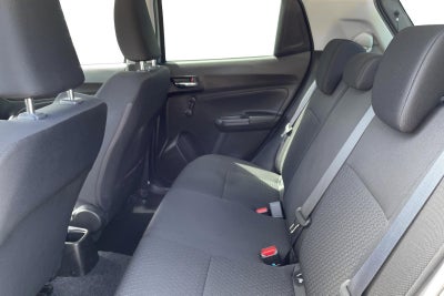 Suzuki Swift Dualjet mHybrid Action