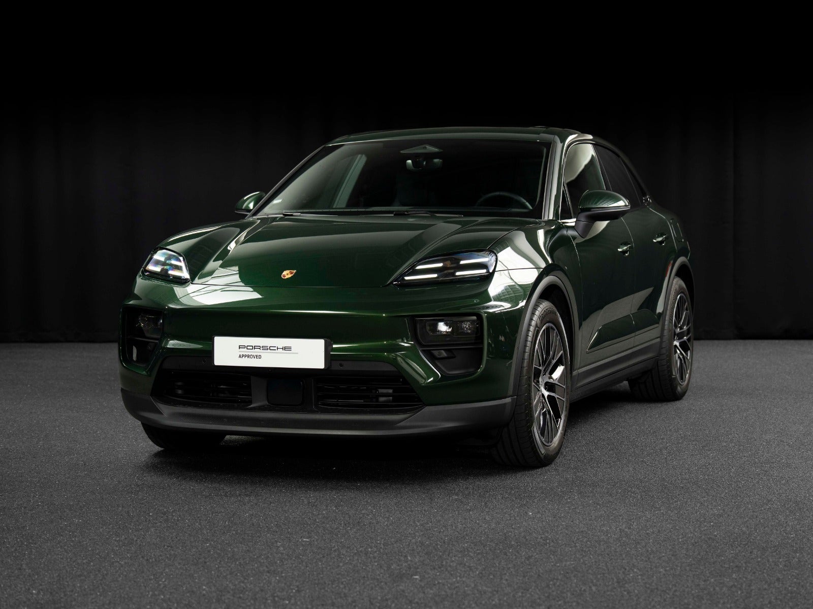 Porsche Macan 4