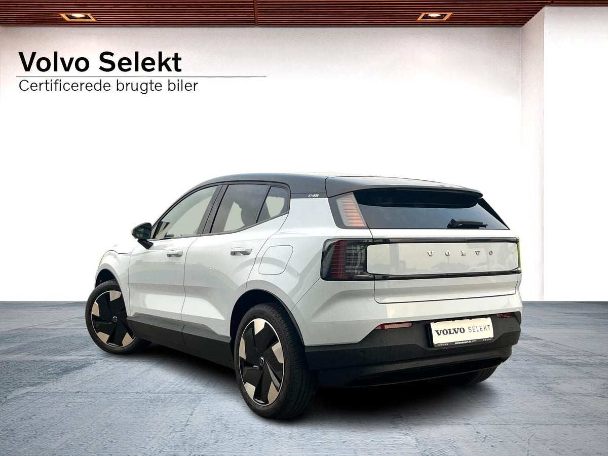 Volvo EX30 Extended Range Plus billede 2