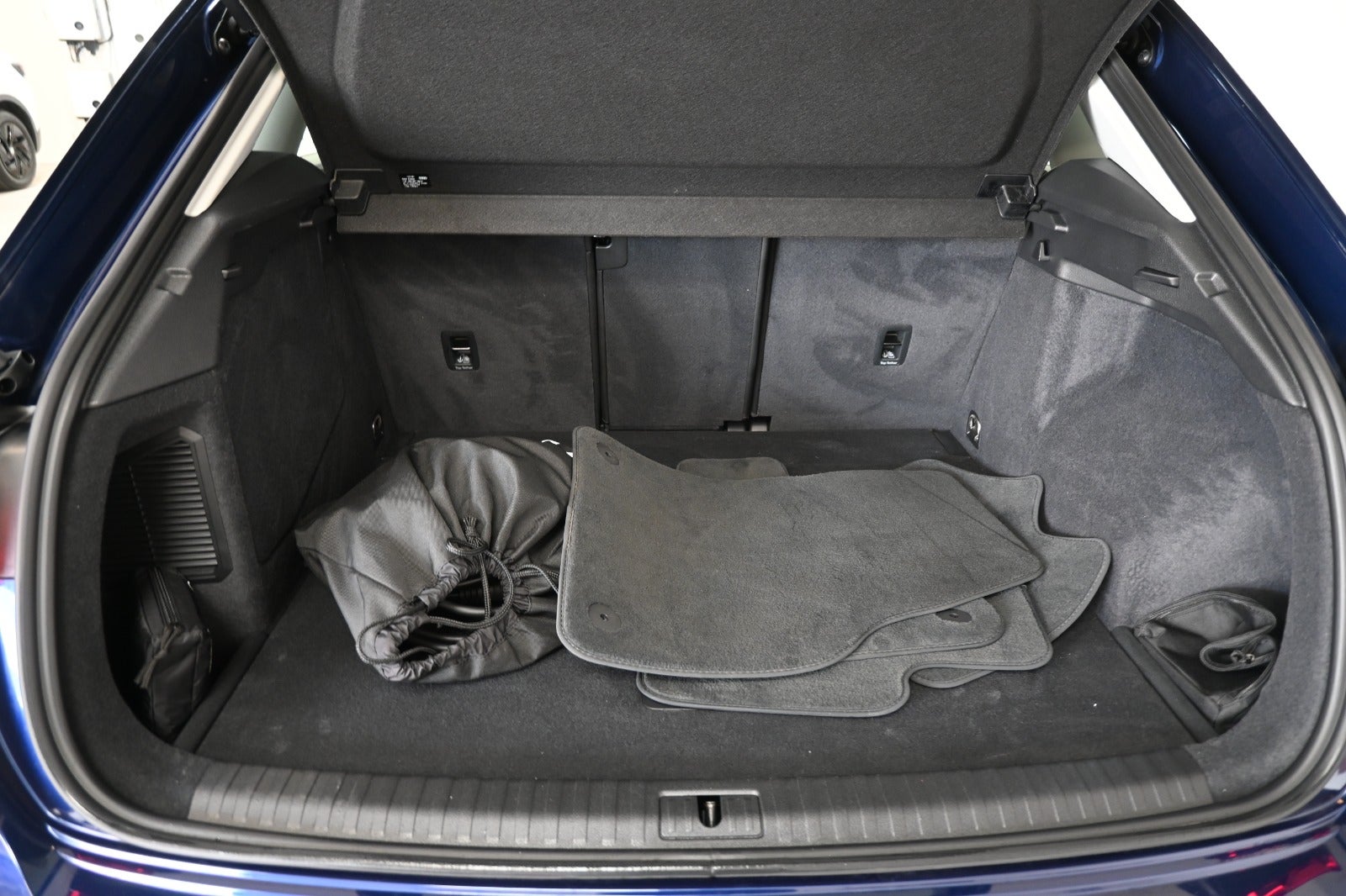 Audi Q3 TFSi e Attitude plus S-tr.