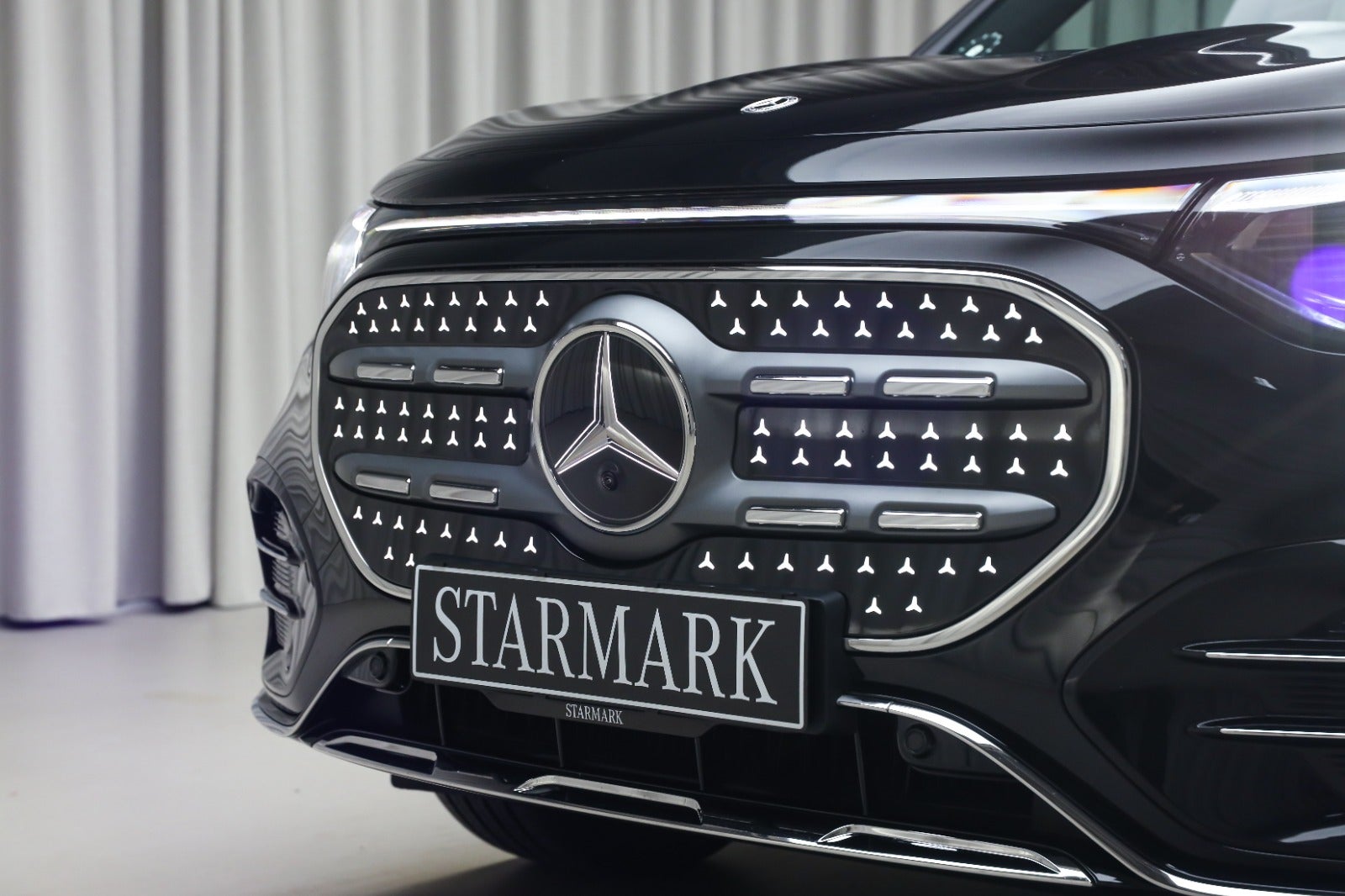 Mercedes-Benz GLB 250+