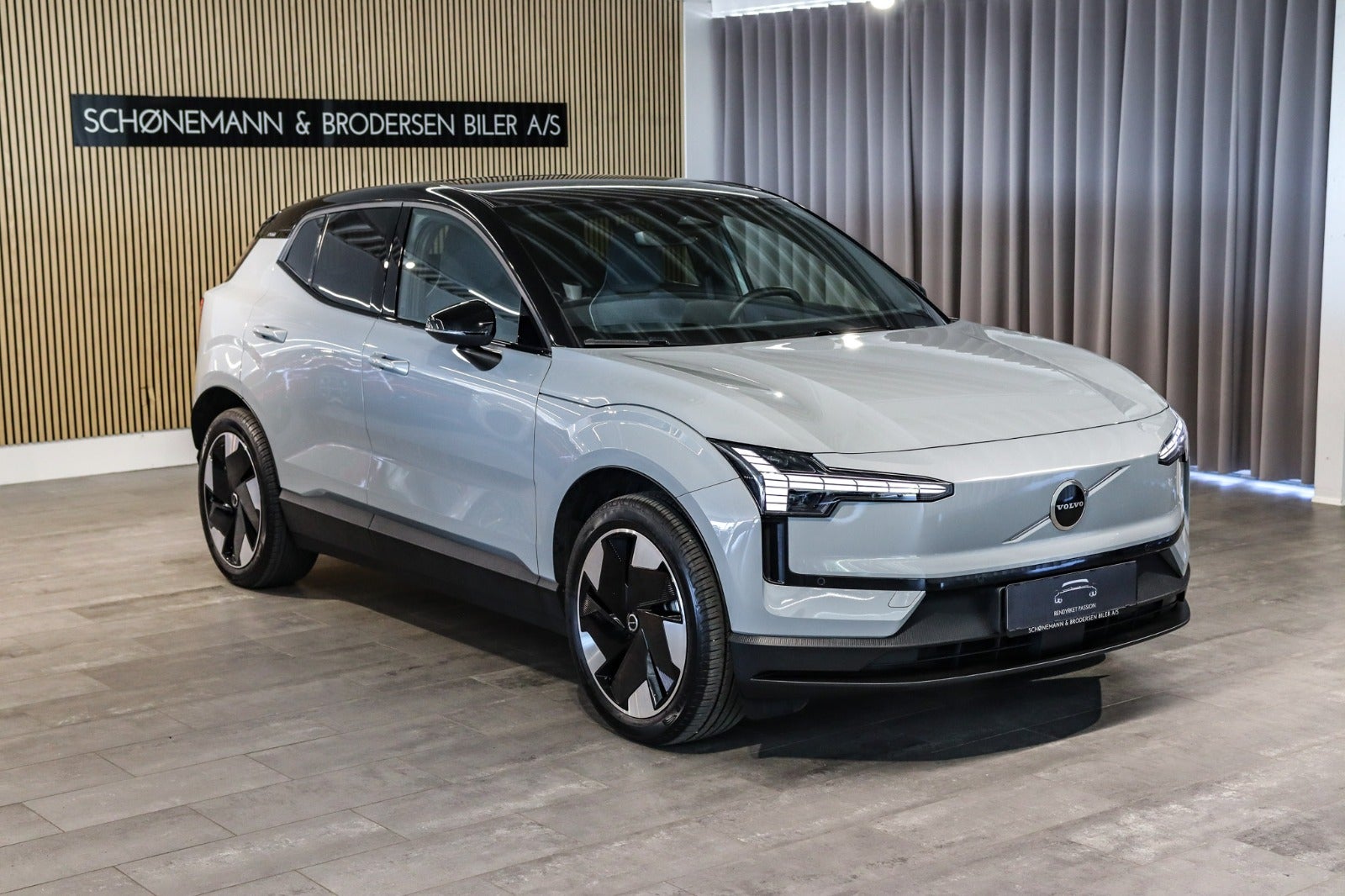 Billede af Volvo EX30  Extended Range Plus