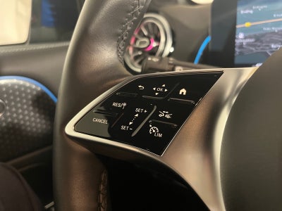 Mercedes EQB250+ Progressive Van