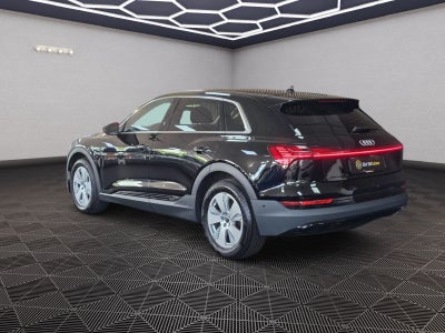 Audi e-tron quattro