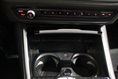 BMW 330e Touring Sport Line aut.