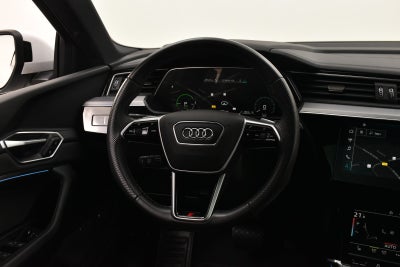 Audi e-tron S-line quattro