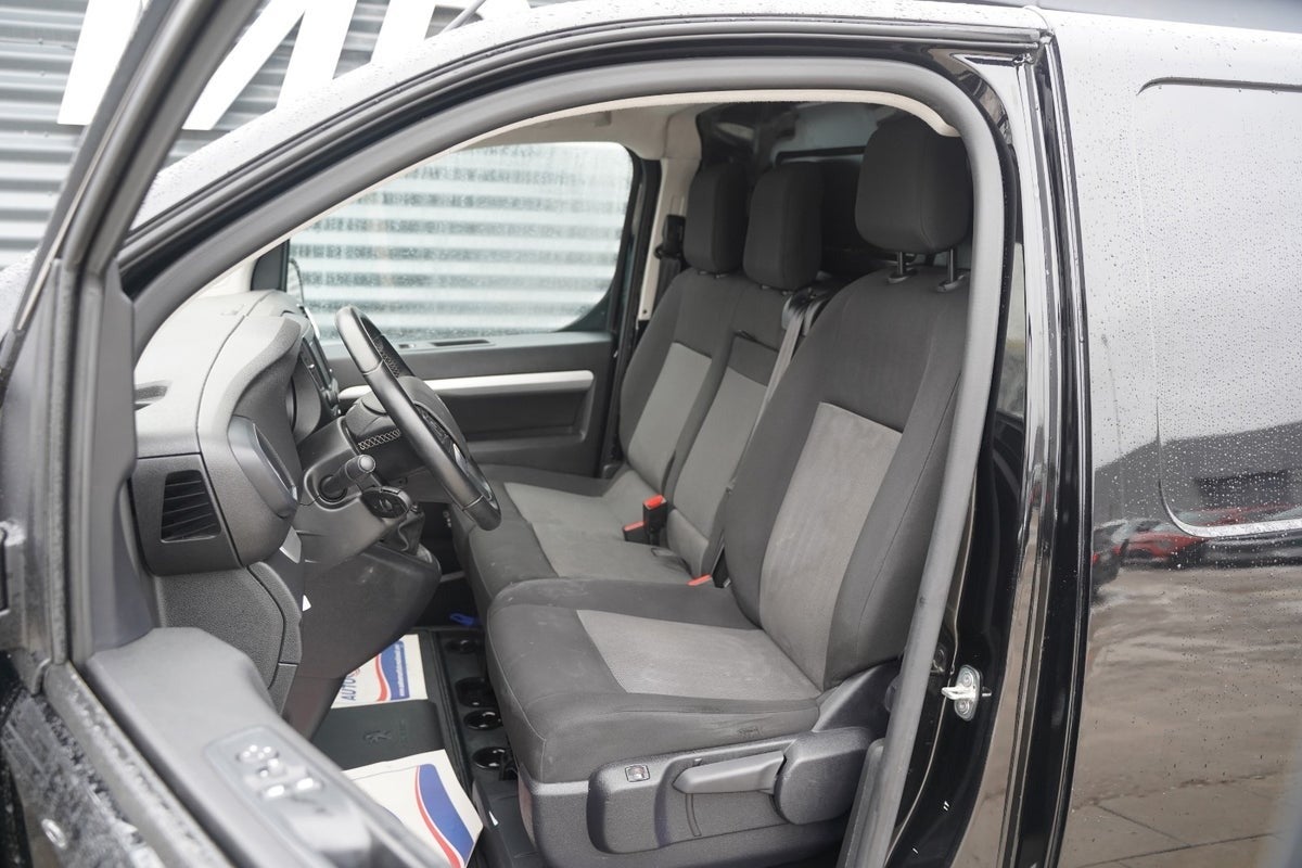 Billede af Peugeot Expert 2,0 BlueHDi 144 L3 Plus Van