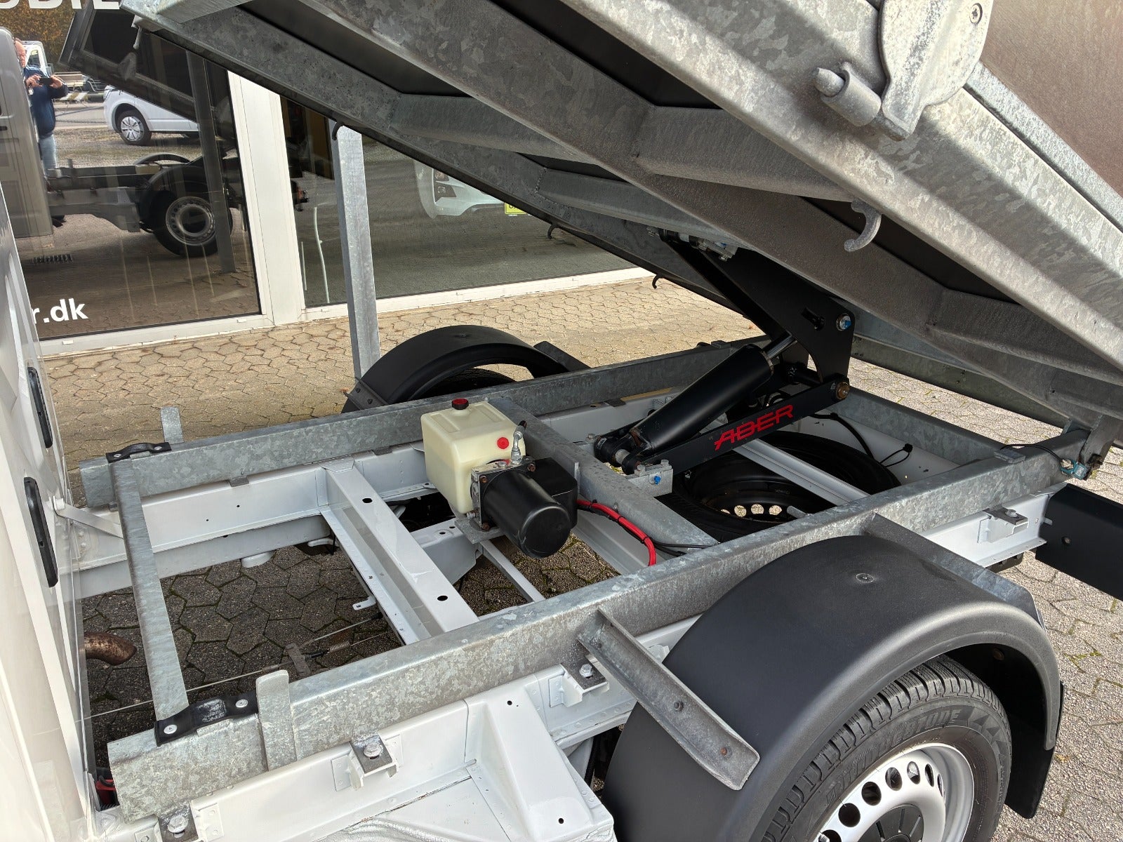 VW Transporter TDi 102 Db.Kab m/lad