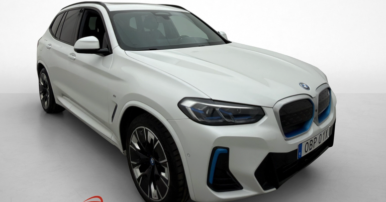 BMW iX3 Charged Plus M-Sport