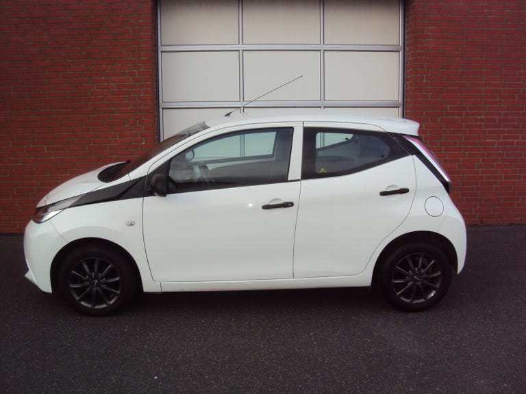 Toyota Aygo VVT-i x