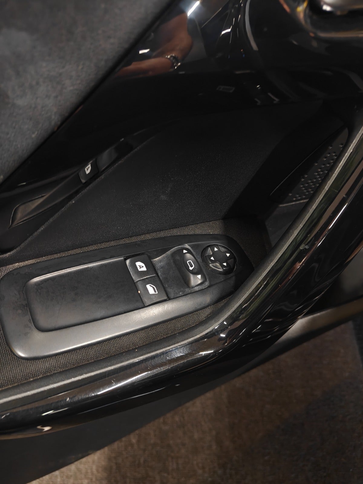 Billede af Peugeot 208 1,6 BlueHDi 100 Active
