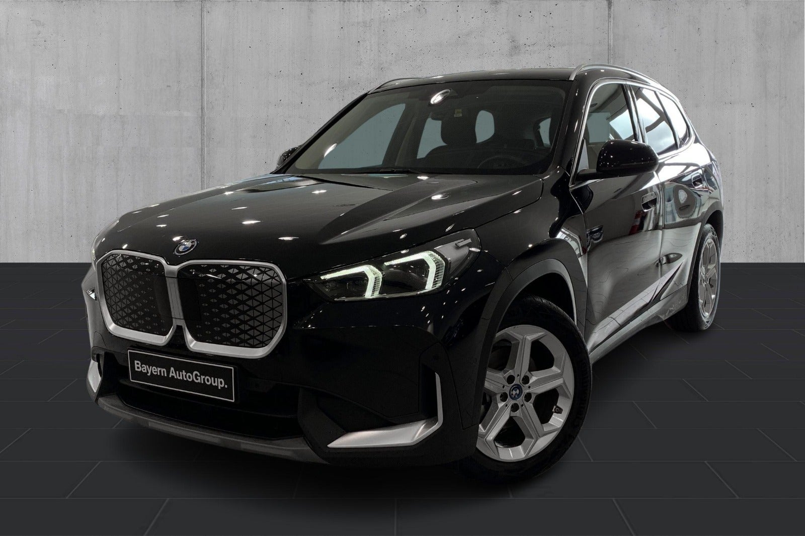 BMW iX1 eDrive20 X-Line